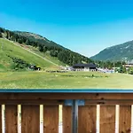 Cooee Alpin ホテル 4*