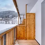 Cooee Alpin ホテル 4*