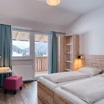 Hotel Cooee Alpin 4*