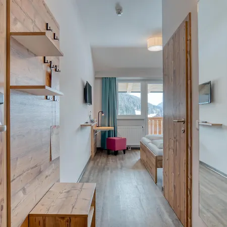 Cooee Alpin Szálloda 4*