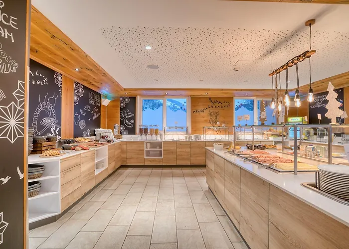 Hotel Cooee Alpin 4*